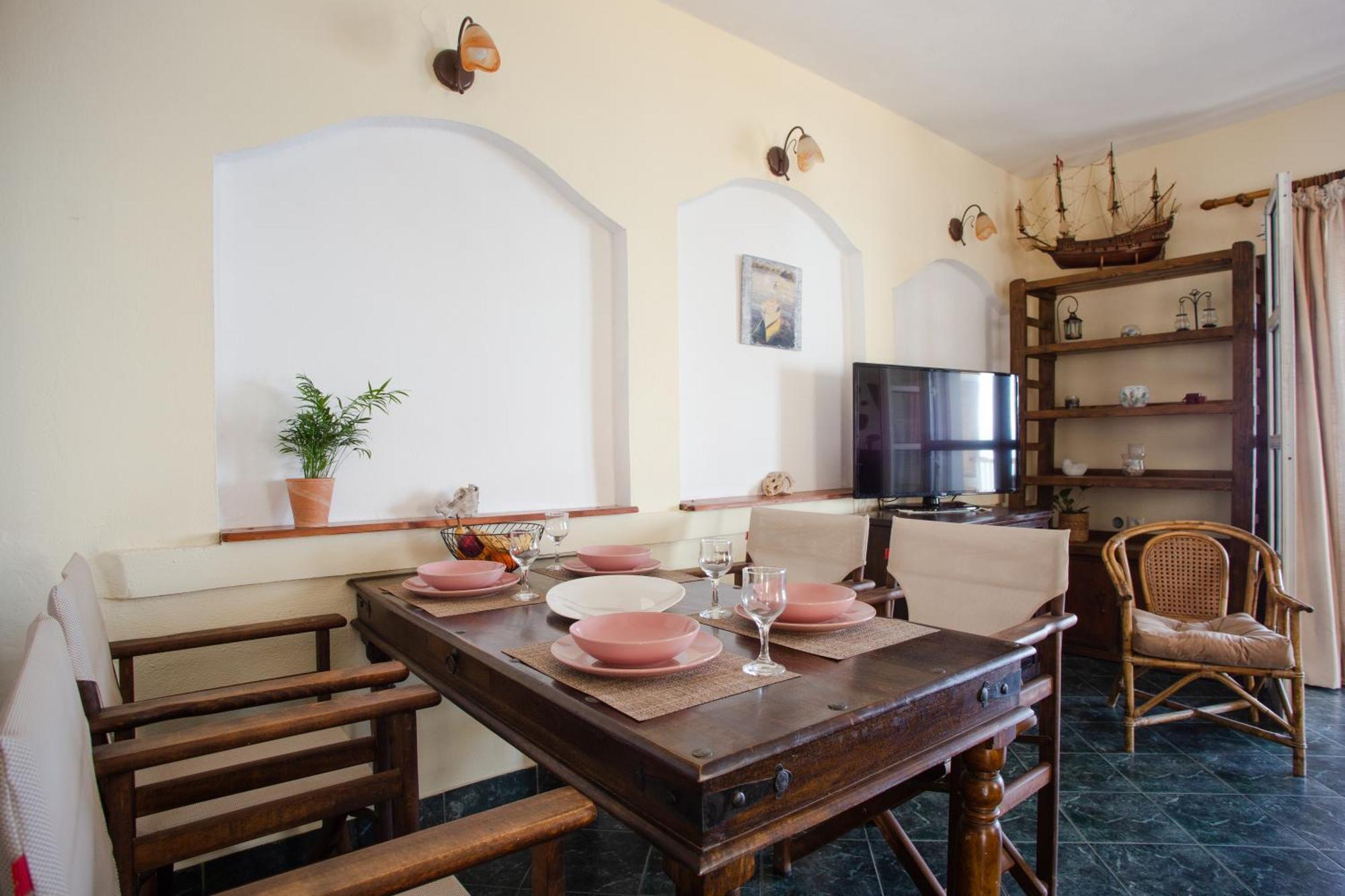 Kohyli Beachfront House Agia Pelagia Chlomou エクステリア 写真